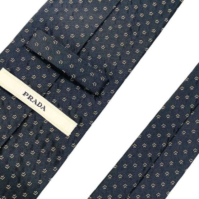 【新品未使用】PRADA ネクタイ 中古・古着通販】PRADA (プラダ) シルクネクタイ ネイビー