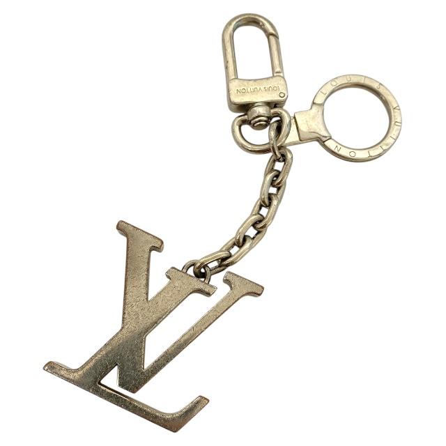 ルイヴィトン キーホルダー イニシャル LV チャーム　M65071 LOUIS VUITTON（ルイ・ヴィトン） M65071 ポルト クレ・イニシャル LV