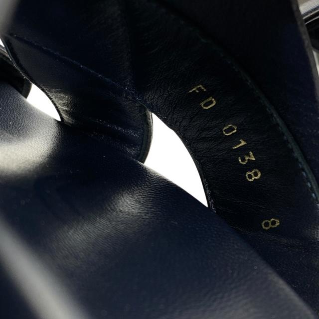 LOUIS VUITTON（ルイ・ヴィトン） フラットミュール サンダル LV