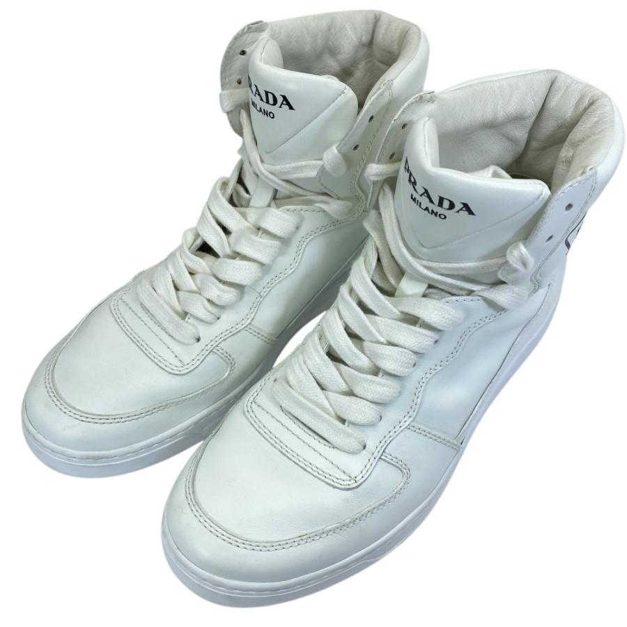 PRADA ホワイト レースアップ スニーカー PRADA（プラダ） ハイカット スニーカー レースアップ シューズ レザー