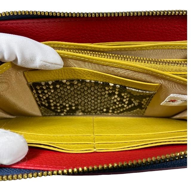 美品】COCOCELUX GOLD ココセリュクス 長財布 財布 ラウンドファスナー