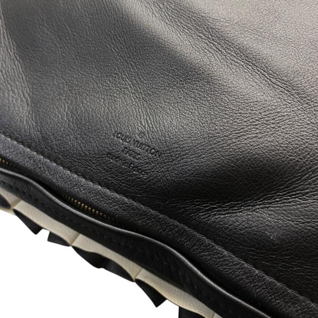ルイヴィトン−クッション Louis Vuitton◇ルイ ヴィトン】 クッション (Louis Vuitton