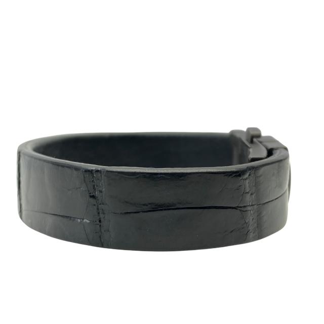 BOTTEGA VENETA（ボッテガ・ヴェネタ） ブレスレット バングル