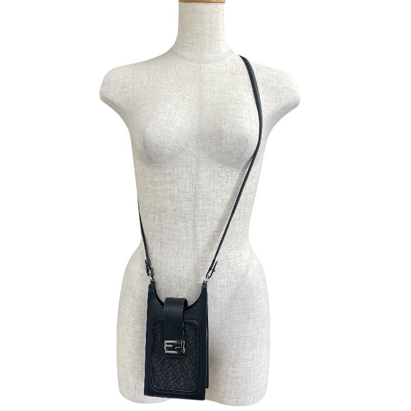 FENDI（フェンディ） 2way スマホショルダーバッグ フォンポーチ