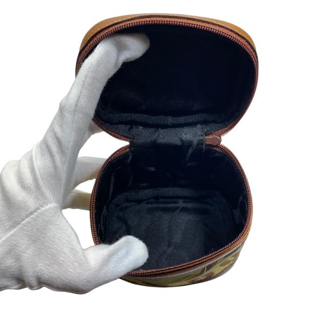 【美品】SalvatoreFerragamoサルヴァトーレフェラガモ ミニポーチ 楽天市場】【中古】 サルヴァトーレフェラガモ マイクロポーチ