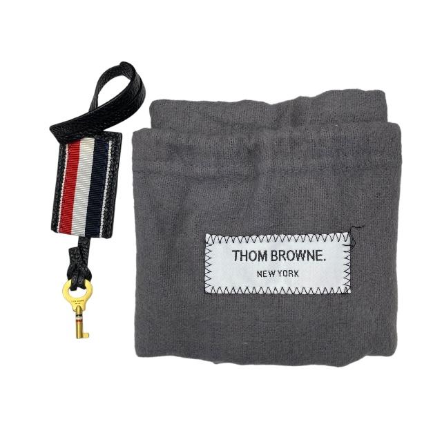 THOM BROWNE クロスボディバッグ THOM BROWNE】ミディアム