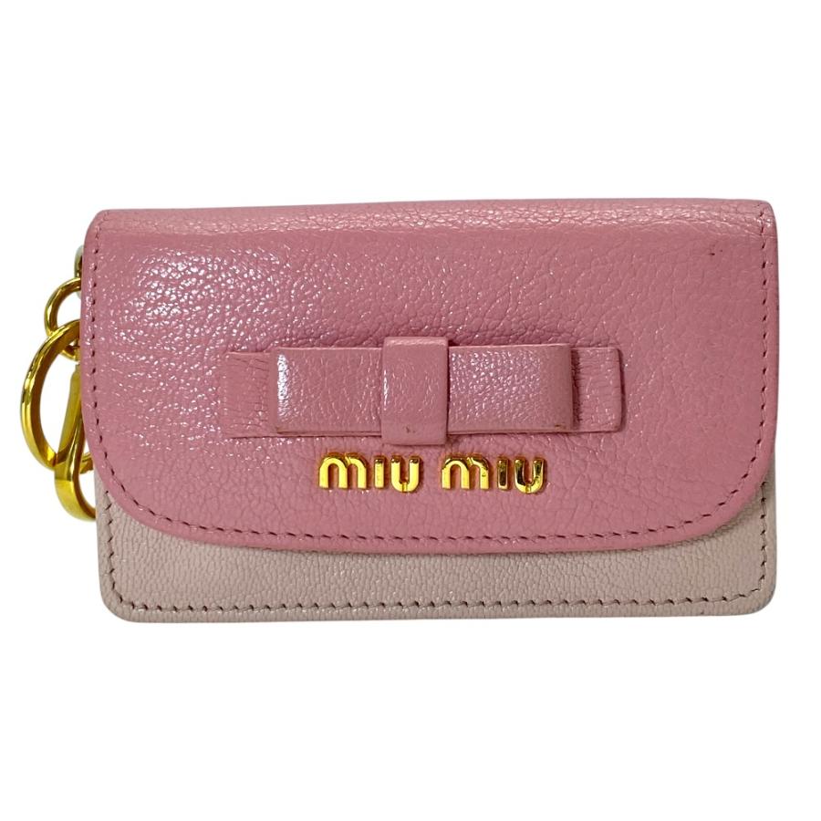 ミュウミュウ キーリング付ケース マドラス ラブ ピンク系 チェーン付 miu miu（ミュウミュウ） キーリング付き リボンマドラス カードケース