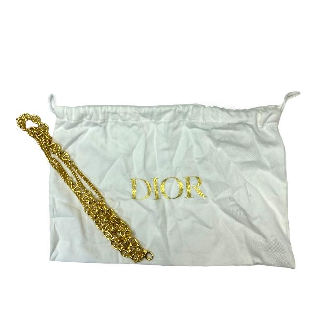【美品】Dior iPhone14pro ゴールドチェーン　レディディオール Dior ディオール Medium Lady Dior Zipped Wallet Medium S6024ONMJ
