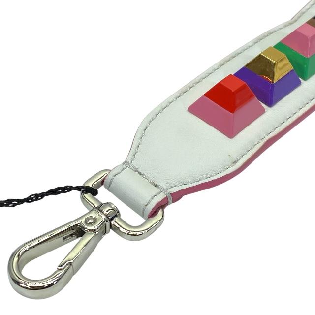 美品 FENDI ストラップユー スタッズ ハート柄 ショルダーストラップ 美品 FENDI ストラップユー スタッズ ハート柄 ショルダー