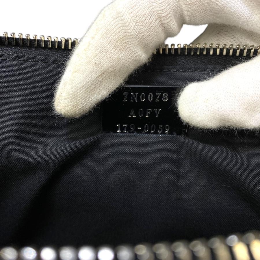 FENDI（フェンディ） 7N0078 LOVE セカンドバッグ クラッチバッグ