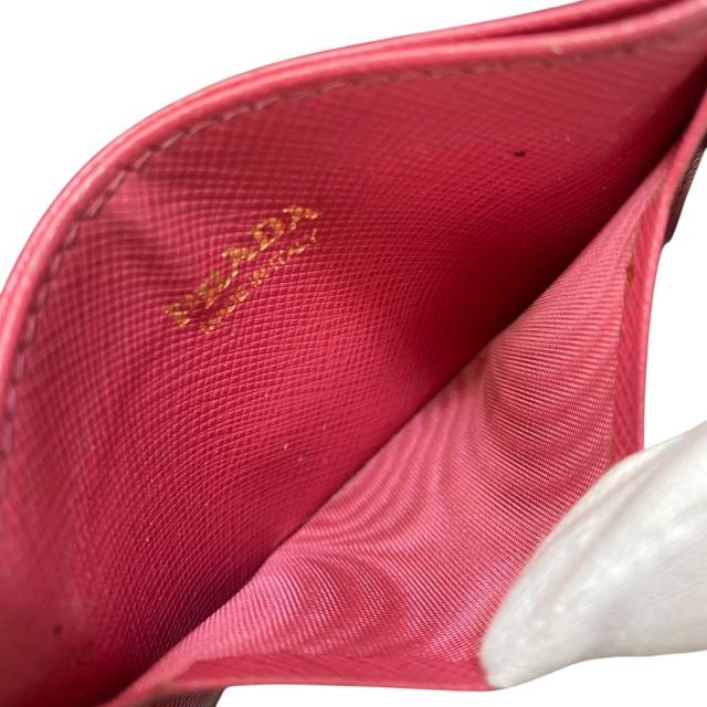PRADA（プラダ） カードケース 名刺入れ パスケース コンパクト ロゴ