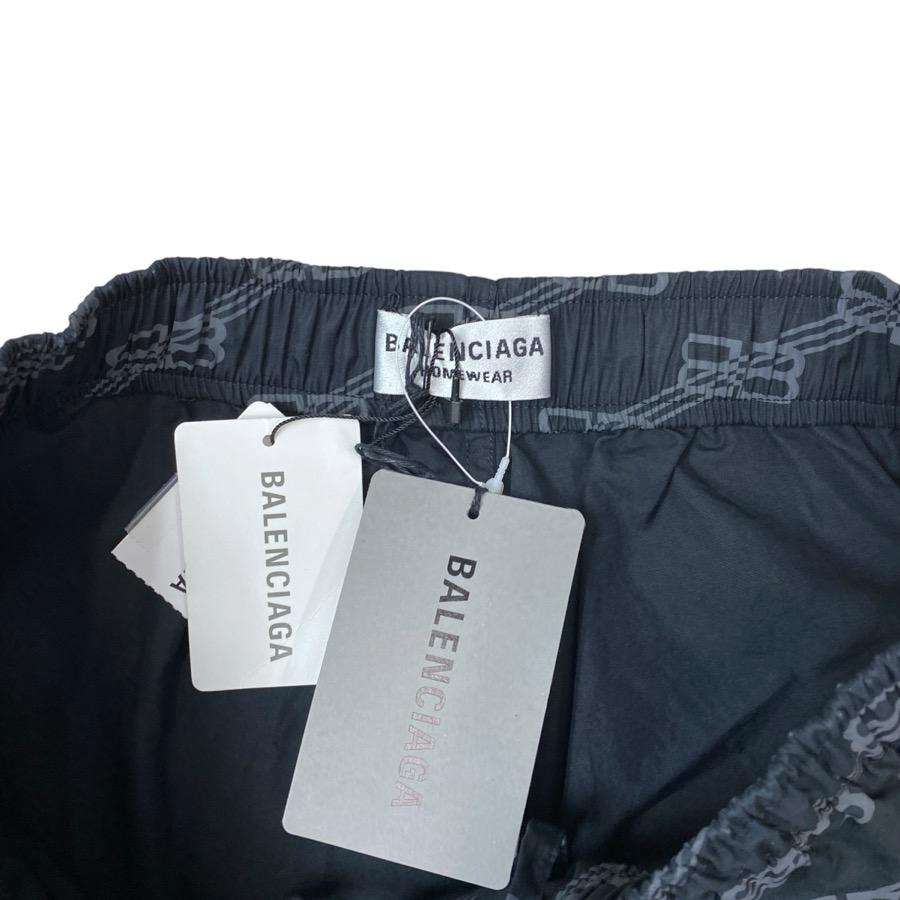BALENCIAGA（バレンシアガ） 未使用 ショートパンツ ハーフパンツ