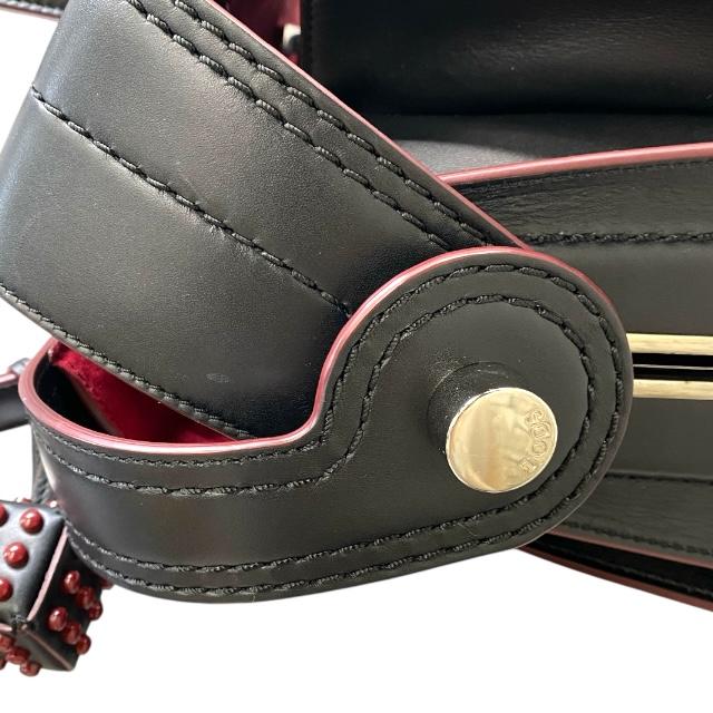 TOD'S（トッズ） ゴンミーニ ツイストボーリング ボーリングバッグ