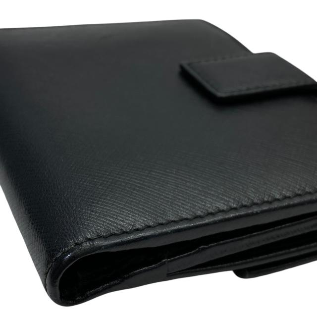 ほぼ未使用品　Salvatore Ferragamo 折り財布　ブラック Salvatore Ferragamo フェラガモ FERRAGAMO 二つ折り財布 ワンダ