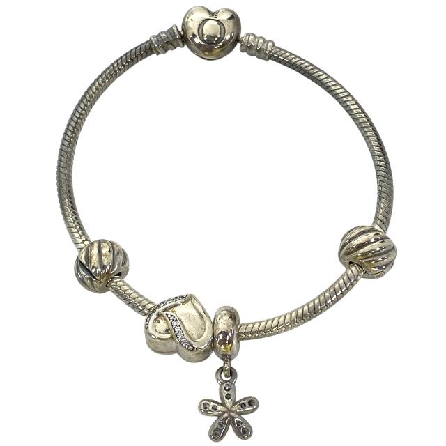 PANDORA（パンドラ） ブレスレット バングル アクセサリー 小物 ハート 