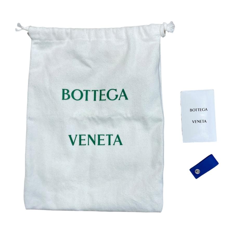 BOTTEGA VENETA（ボッテガ・ヴェネタ） 666770 トライアングル