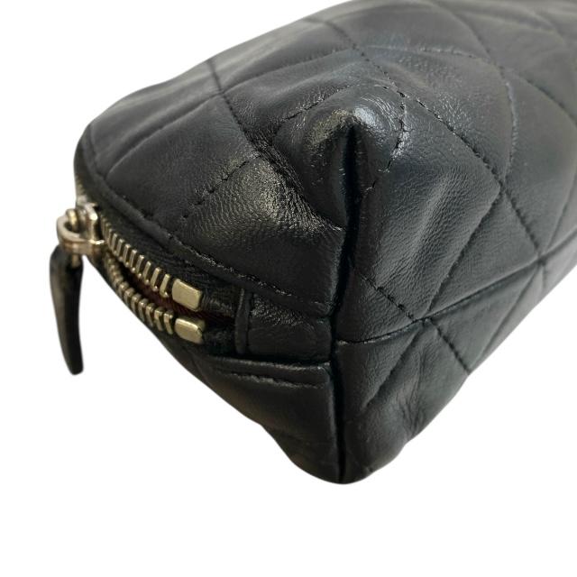 CHANEL＊シャネル＊財布＊コスメポーチ＊化粧ポーチ＊マトラッセ＊小物入れ 楽天市場】CHANEL シャネル マトラッセ ココマーク 化粧ポーチ