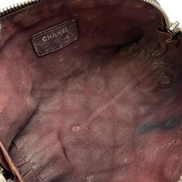 CHANEL（シャネル） マトラッセ ポーチ 小物入れ 化粧ポーチ メイク