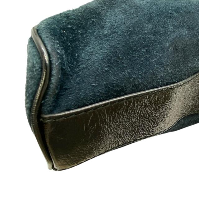 美品　GUCCI パテントレザー GG柄 ワンショルダーバッグ GUCCI（グッチ） 515937 トートバッグ ハンドバッグ 手持ち鞄 肩掛け