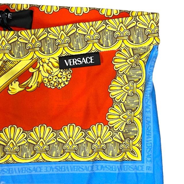 チ*コ様 VERSACE ヴェルサーチ レギンス タイツ パンツ 総柄　ボトムス 楽天市場】【未使用】VERSACE ヴェルサーチ レギンス タイツ