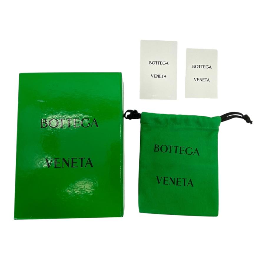 BOTTEGA VENETA（ボッテガ・ヴェネタ） イントレチャートカードケース