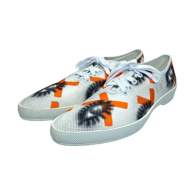 PRADA シルバー/オレンジ フラットシューズ 楽天市場】プラダ（カラーオレンジ）（靴）の通販