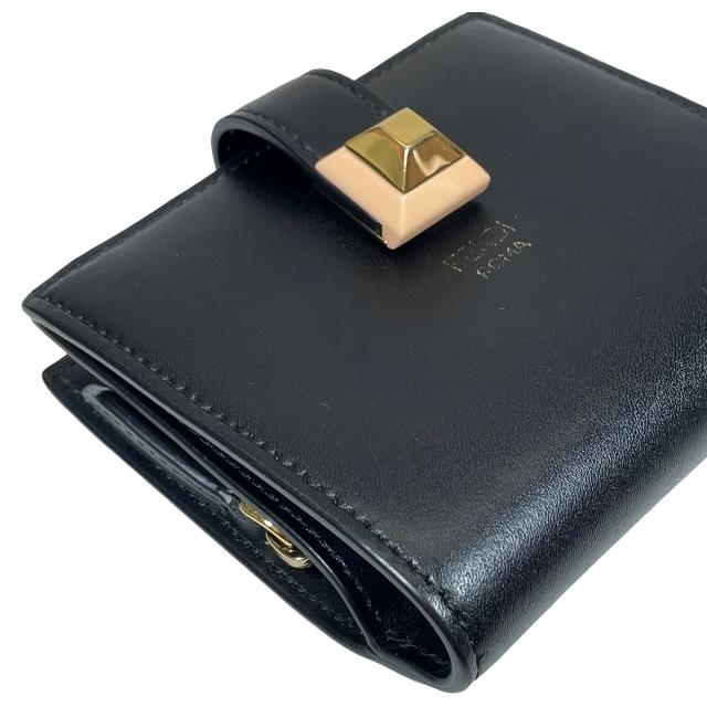 FENDI フェンディ 8M0386 二つ折り財布スタッズ コンパクトウォレット