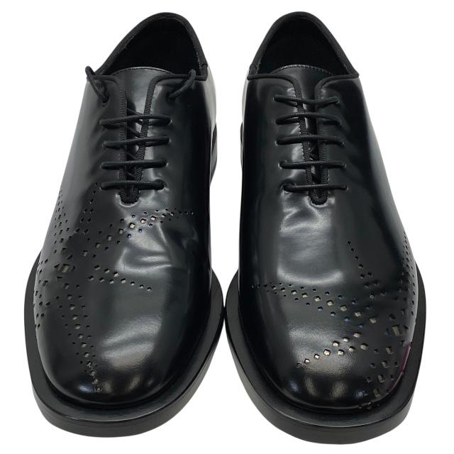 JIMMY CHOO ジミーチュウ レザー ローファー 靴 ブラック系　39 バフ タッセル ローファー | ブラック ボックスカーフレザー