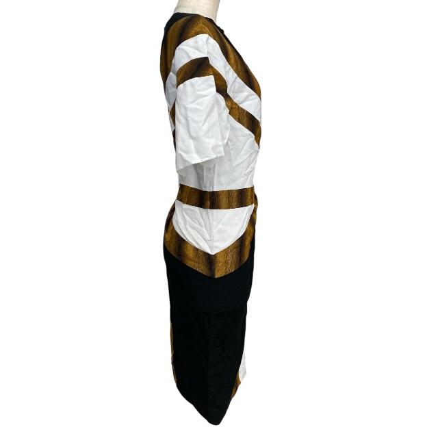 BURBERRY（バーバリー） 【未使用】BURBERRY 8046799 フラッグプリント