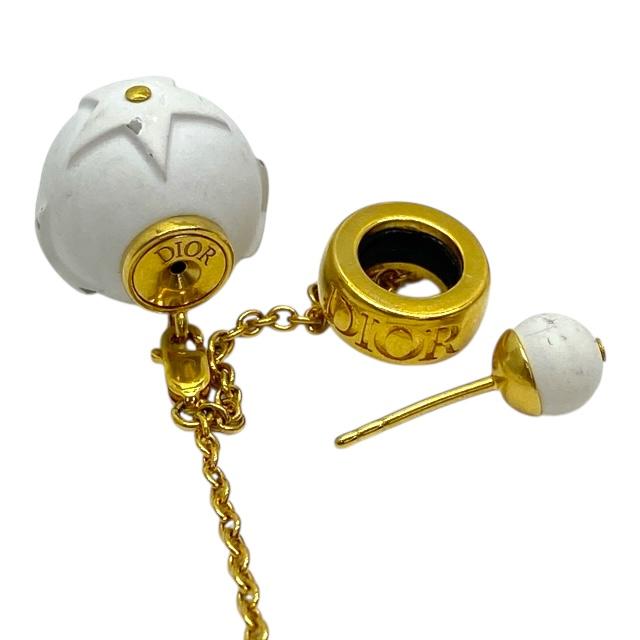 ［美品］ディオール　トライバルボール　AirPods pro CDロゴ　ピアス 美品］ディオール トライバルボール AirPods pro CDロゴ ピアス 楽天