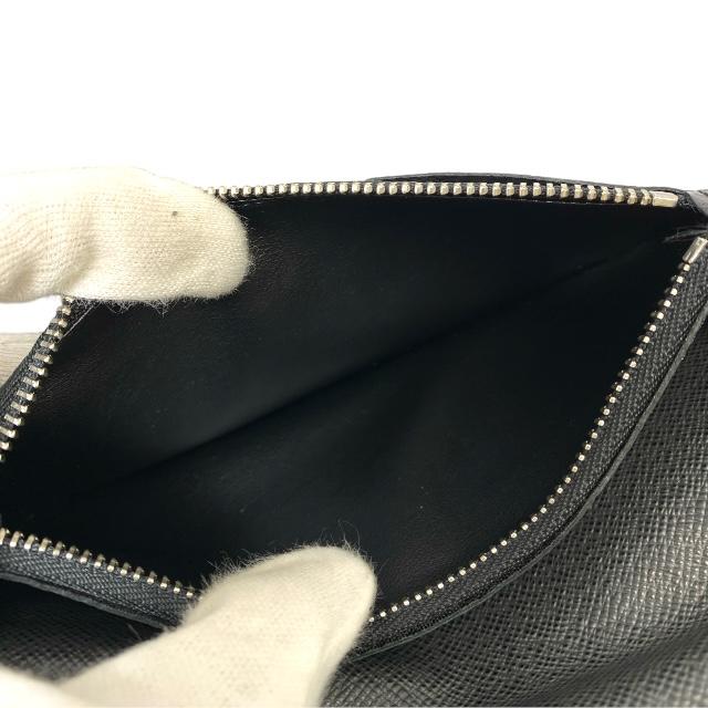 LOUIS VUITTON（ルイ・ヴィトン） M61804 タイガ ポルトフォイユ