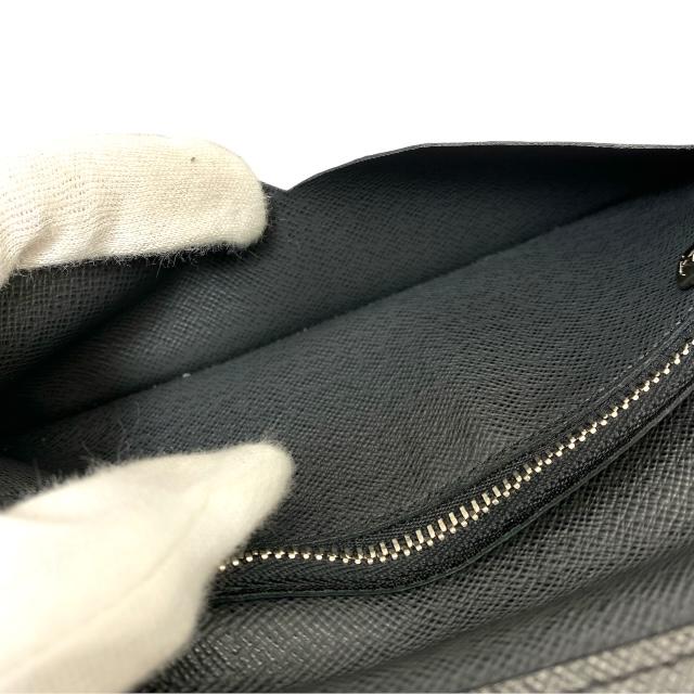 LOUIS VUITTON（ルイ・ヴィトン） M61804 タイガ ポルトフォイユ