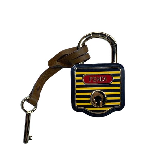 FENDI フェンディ ペカン バッグチャーム カデナ ゴールド ブラック