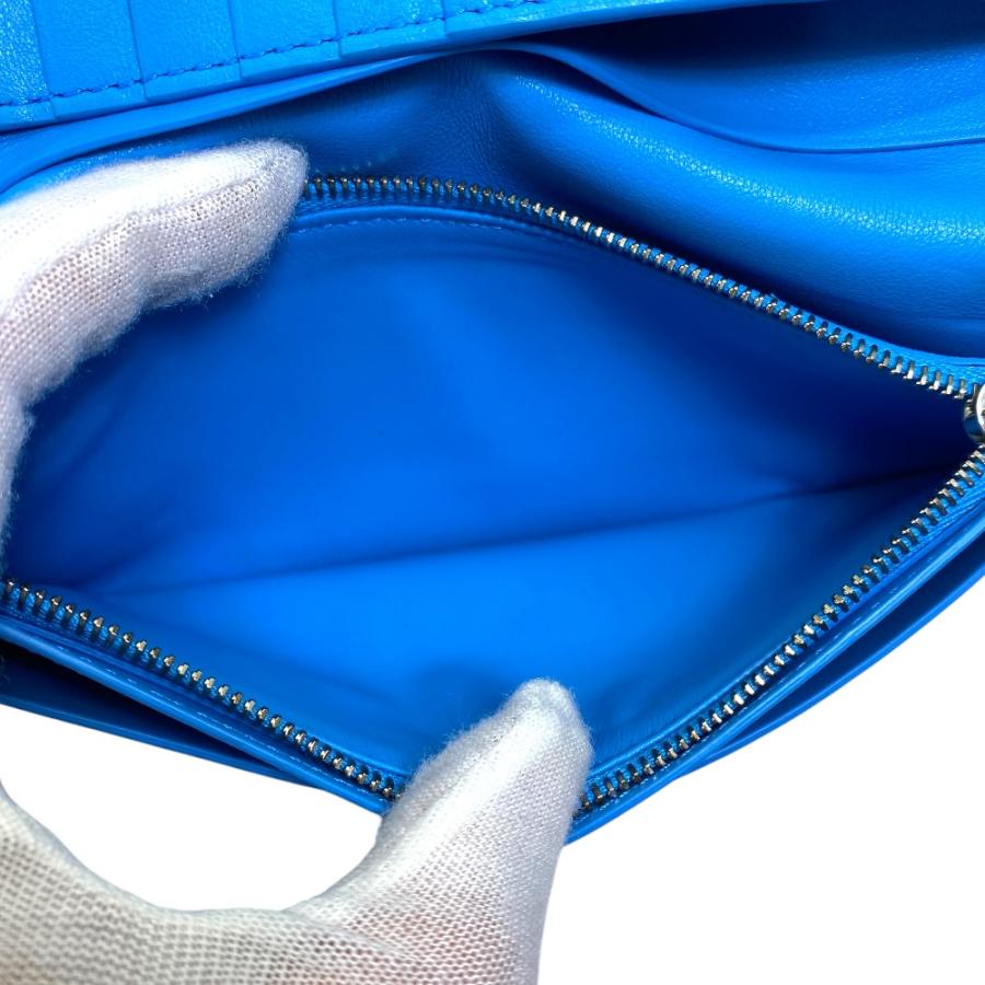 BOTTEGA VENETA（ボッテガ・ヴェネタ） 二つ折り 長財布 ロング