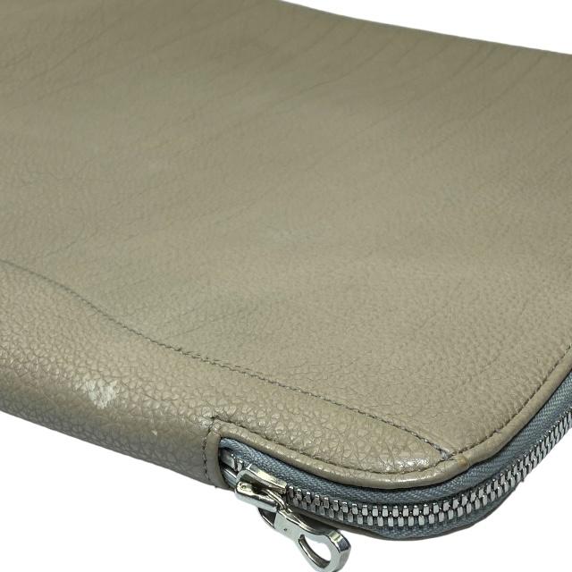 WILDSWANS（ワイルドスワンズ） クラッチバッグ セカンドバッグ L字