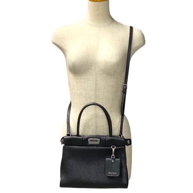 miumiu マドラス 2way ハンドバッグ ショルダーバッグ 大容量 miu miumiu ミュウミュウ マドラス 2way ハンドバッグ