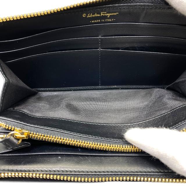 FERRAGAMO（フェラガモ） Salvatore Ferragamo ヴァラリボン 長財布