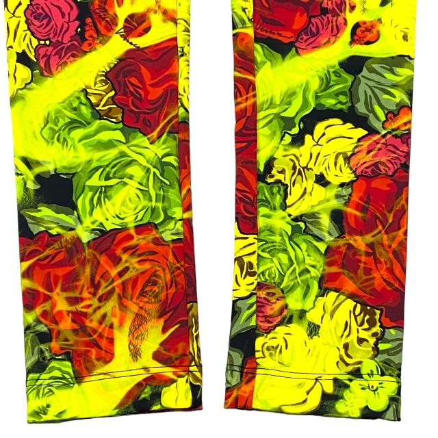 チ*コ様 VERSACE ヴェルサーチ レギンス タイツ パンツ 総柄　ボトムス 楽天市場】【未使用】VERSACE ヴェルサーチ レギンス タイツ