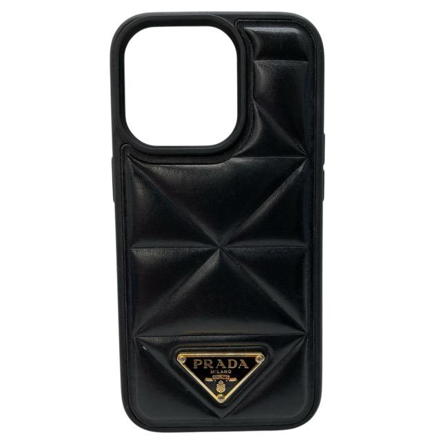 プラダ iPhone 14 Pro パデッドケース アイフォンケース スマホケース ロゴプレート キルティングレザー NERO ブラック PRADA | PRADA