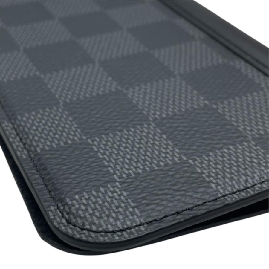 LOUIS VUITTON（ルイ・ヴィトン） 未使用品 スマホケース 手帳型