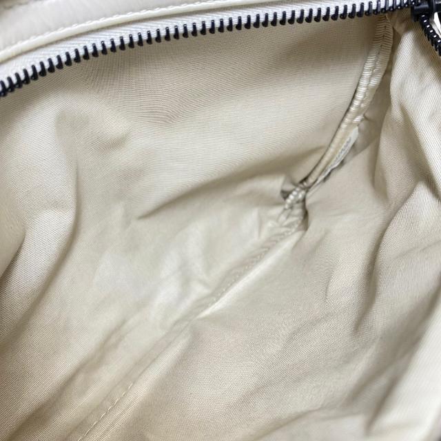 BOTTEGA VENETA ボッテガヴェネタ クラッチバッグ ポーチ 化粧ポーチ 