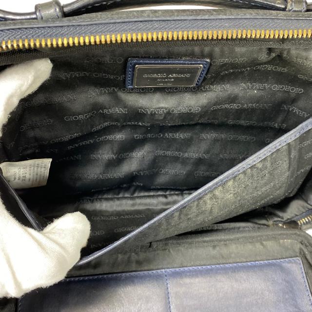 日本正規流通品 GIORGIO ARMANI ジョルジオ アルマーニ バッグ クラッチバッグ セカンドバッグ 手持ち鞄 大容量 レザー ロゴ ブラック 黒
