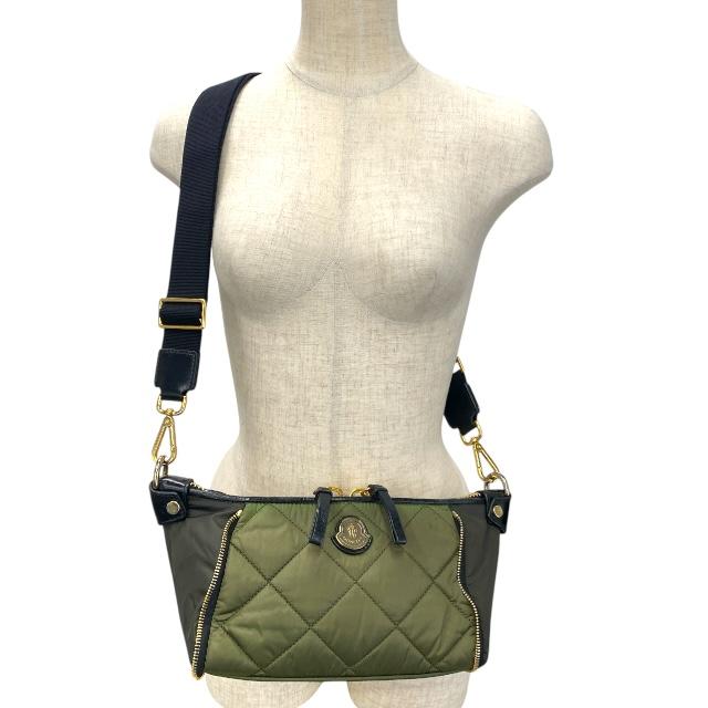 Moncler カーキ色 ショルダーバッグ カーキ MONCLER(モンクレール) バッグ・カバン(メンズ) - 海外通販の