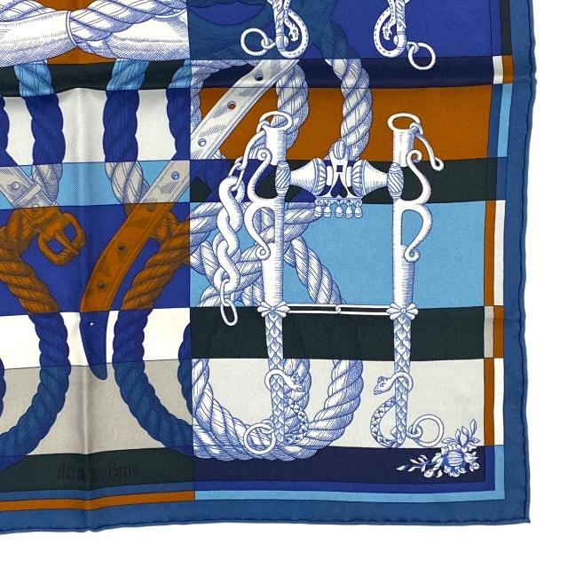 HERMES エルメス　スカーフ　ガブロッシュ　　花火柄 　プチカレ　カレ45 HERMES エルメス スカーフ ガブロッシュ 花火柄 プチカレ カレ45