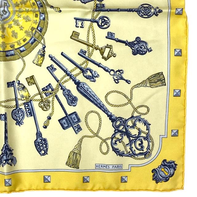 HERMES 【美品】HERMES エルメス カレ45 スカーフ プチカレ LES CLES 