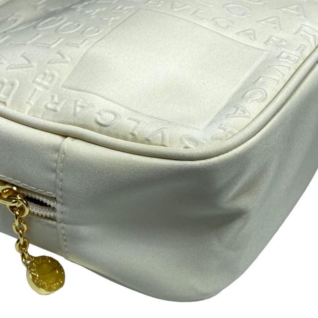 BVLGARI（ブルガリ） ポーチ トラベルポーチ 小物入れ ロゴ ナイロン