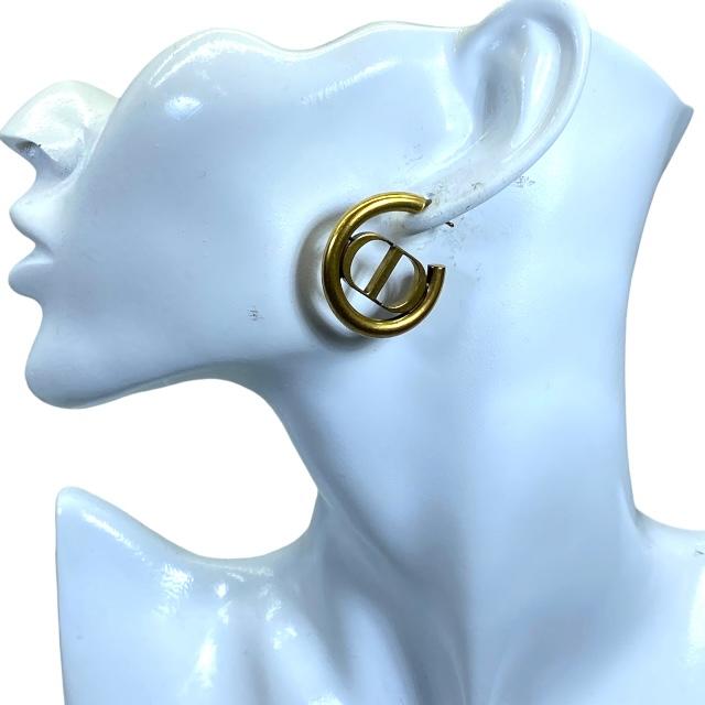 ギフトにも♪【Dior】《30 MONTAIGNE》CDロゴ フープピアス