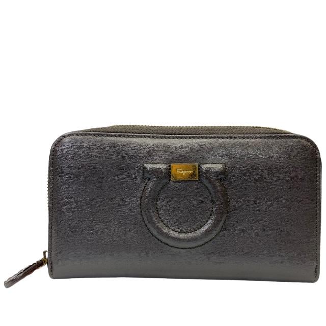 FERRAGAMO（フェラガモ） Salvatore Ferragamo ガンチーニ 財布 長財布