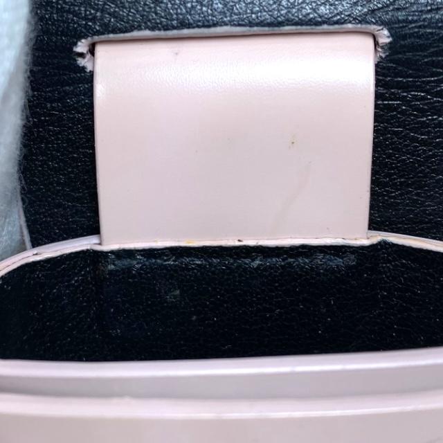 美品■クリスチャンディオール　AirPodsケース　キーホルダー　総柄　チャーム Christian Dior ディオール AirPods ケース チャーム イヤホン