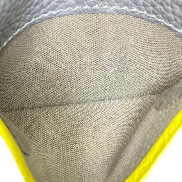 【美品】ヴィヴィアンウエストウッド★オーブロゴ★ダブルフラップ★ケース Amazon | [ヴィヴィアンウエストウッド] キーケース ダブルフラップ